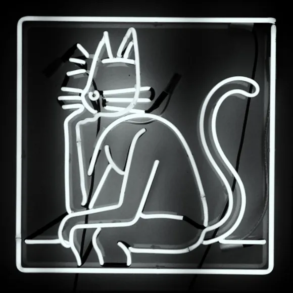 LOST CAT SIT-DOWN SHOP — Lost Cat